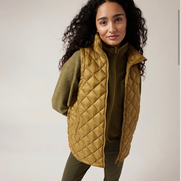 Athleta Stroll Fleece Jacket in Tapestry Gold - Picture 4 of 9